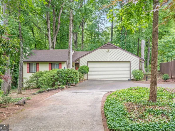 2174 Kinridge Rd, Marietta, GA 30062