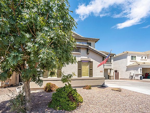 3rd image of 4168 E Odessa Dr