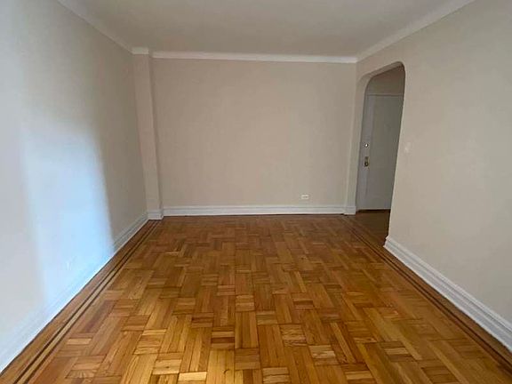 2nd image of 25 Lefferts Ave #1
