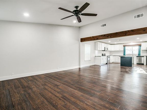 4th image of 409 Woodhill Dr
