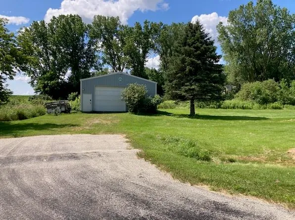 Lucy St, Appleton, WI 54913