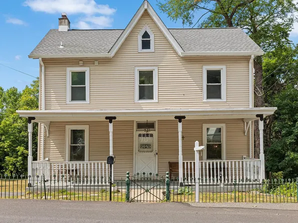 2450 Mount Rd, Aston, PA 19014