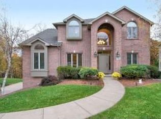 1520 Brimfield Dr, Sewickley, PA 15143