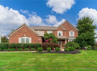 36412 Scottsmour Ct, Avon, OH 44011