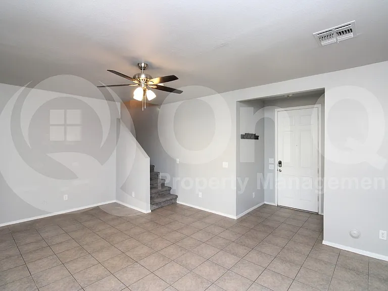 6761 S Parliament Dr — Photo 6