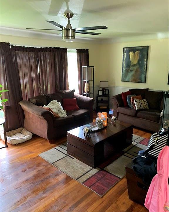 2nd image of 4066 Suffolk Rd