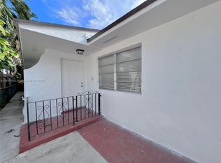 3216 SW 25th Ter #3216, Miami, FL 33133