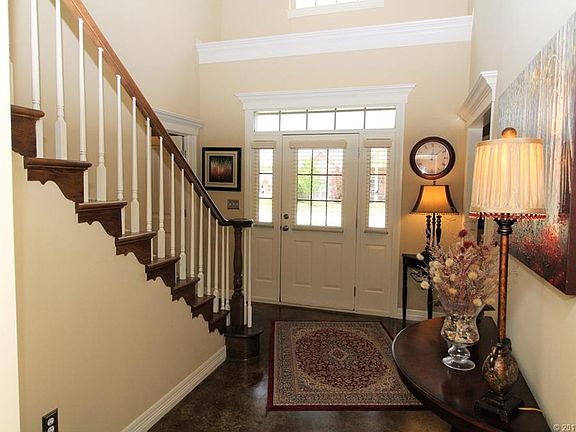 5th image of 1220 Larkspur Dr