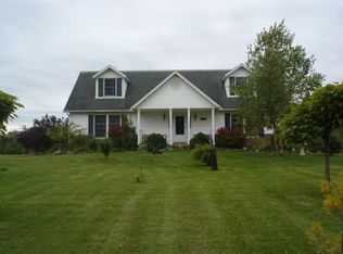 1680 Greenwood Rd, Lapeer, MI 48446