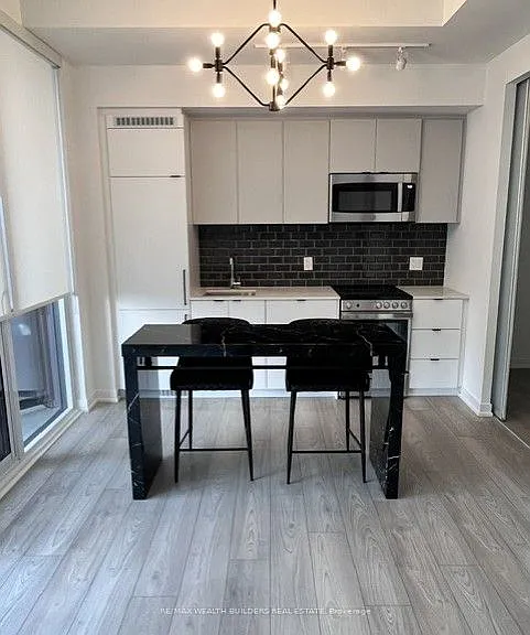 285 Dufferin St #1103 — Photo 5