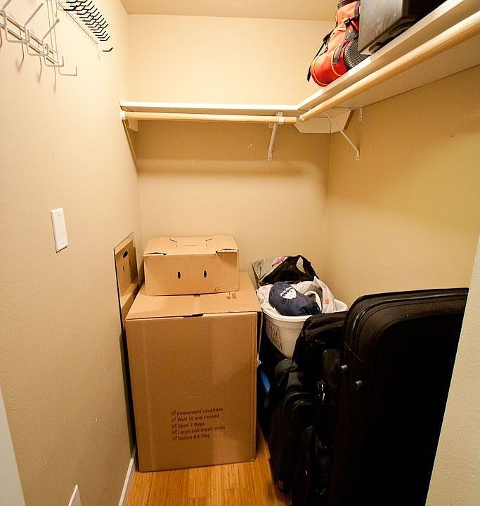 Walk In Closet