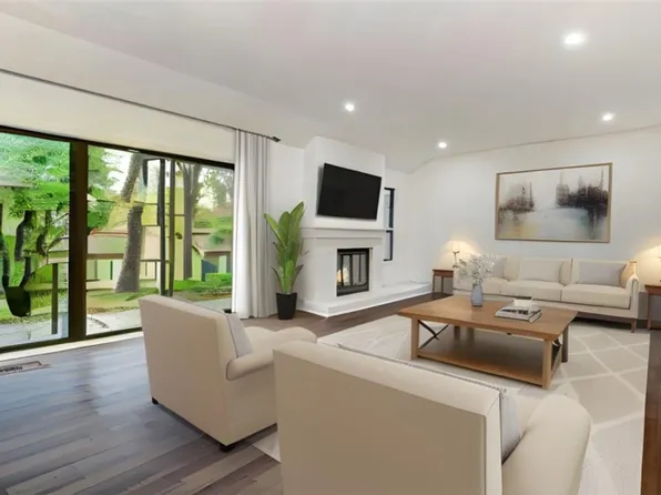 278 Heritage Hills #B, Somers, NY 10589