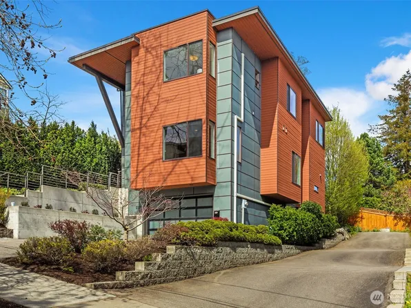 2312 E Thomas Street, Seattle, WA 98112