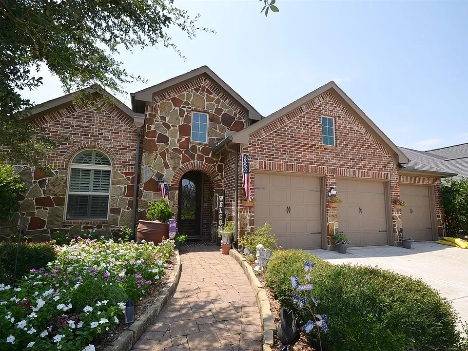 28907 Powder Ridge Dr