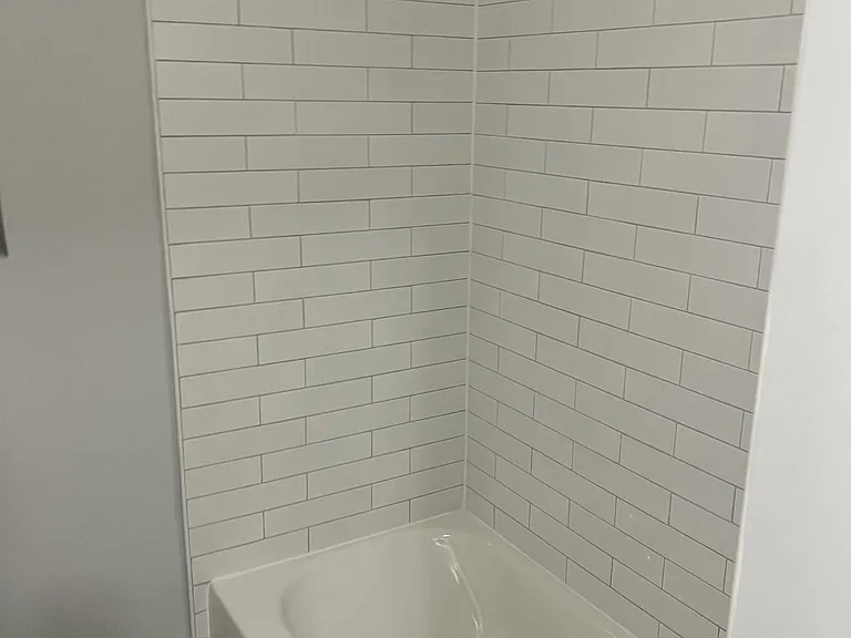 26-28 Avon Avenue - Ground Floor — Photo 6