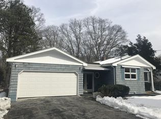 239 Dillon Ln, Swansea, MA 02777