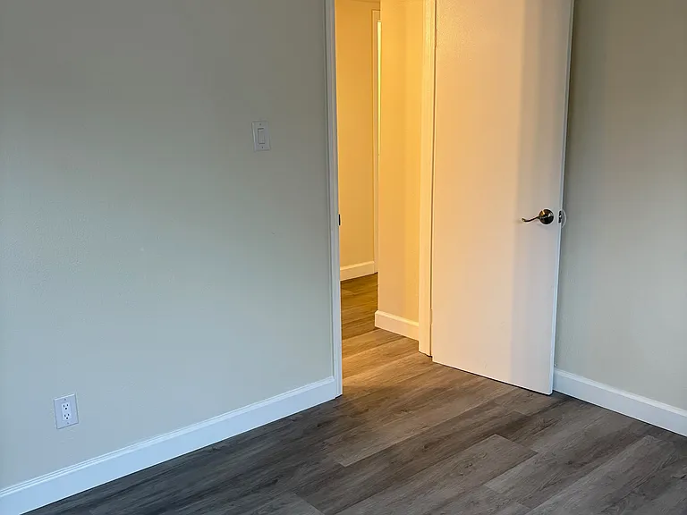 Looking back at "left" bedroom entry door.