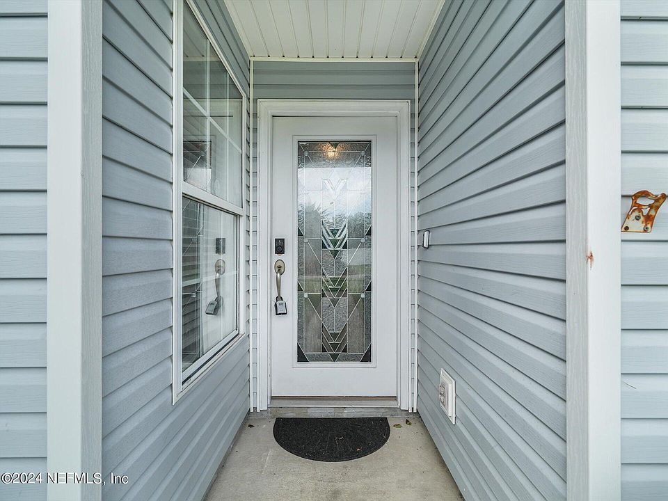 1st image of 1932 COLDFIELD Drive W
