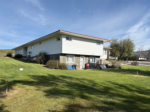 3rd image of 11 Hoover Rd