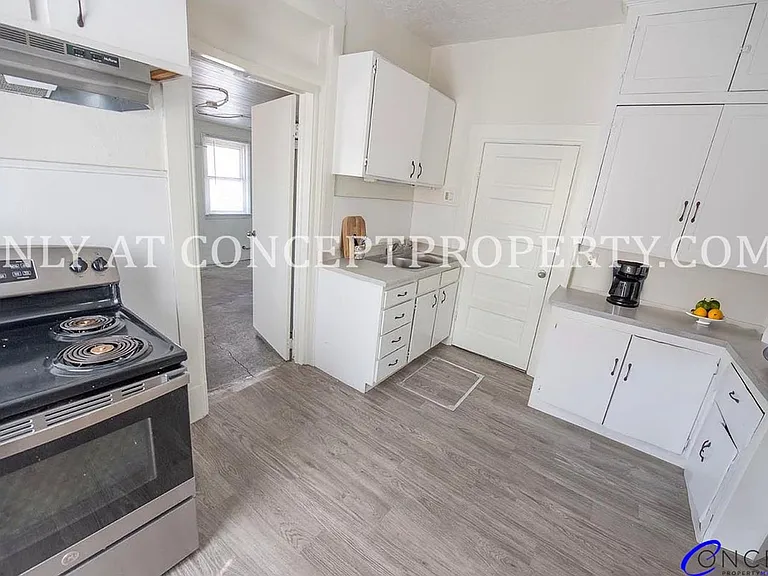 5000 S Jones Ct — Photo 36