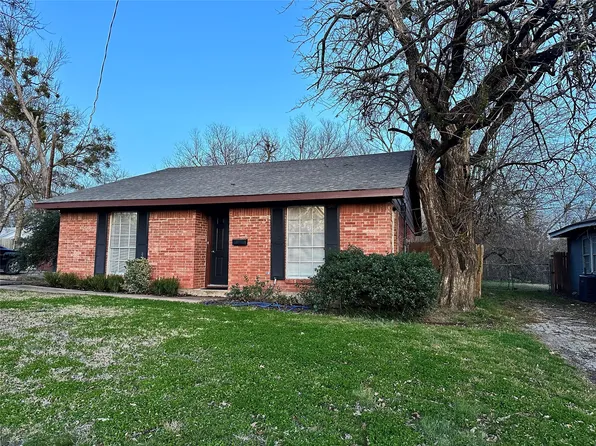 1206 Earl St, Commerce, TX 75428