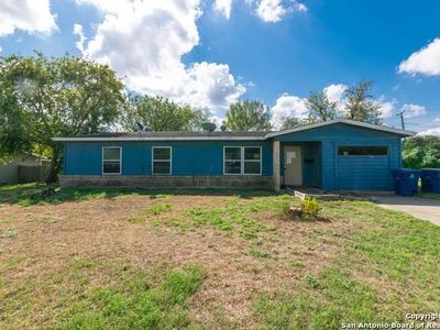1500 E BOWIE ST, Beeville, TX, 78102