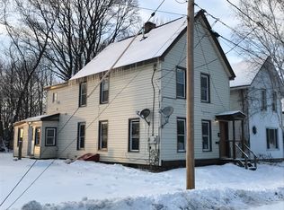 30 Thompson Ave, Gloversville, NY 12078