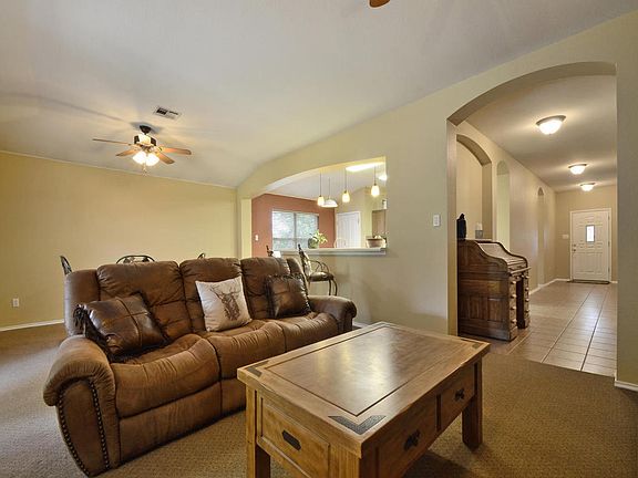 3rd image of 115 Litton Ln