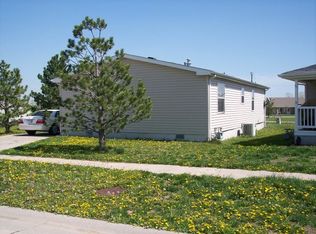 805 Wilderness Dr, McPherson, KS 67460