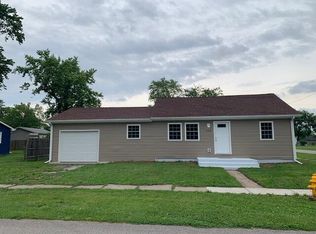 439 Grayton Rd, Kingsford Heights, IN 46346