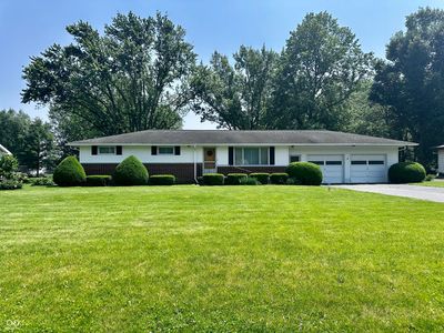 915 Winston Rd, Jonesboro, IN, 46938