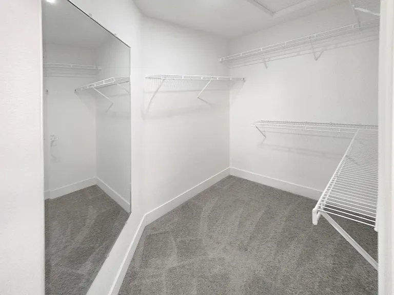 10420 Villa Ridge Dr — Photo 22