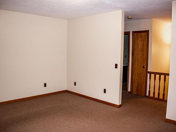 living room (3 of 6)