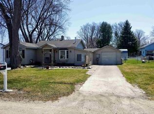 7276 Oak Rd, Lexington, MI 48450