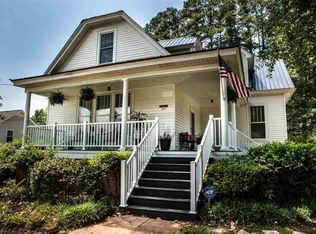 302 S Spring St, Westminster, SC 29691