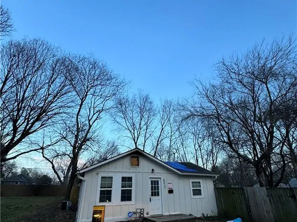 2317 S Harris Ave, Independence, MO 64052