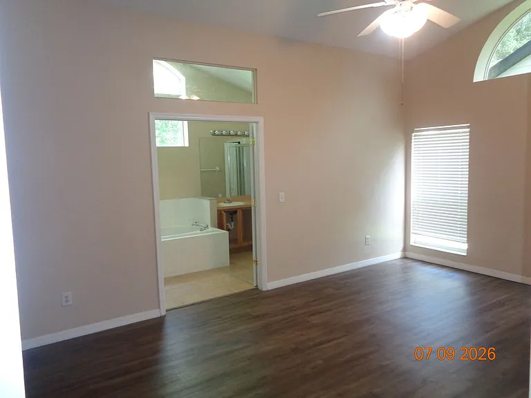 1409 Bent Oaks Blvd — Photo 19