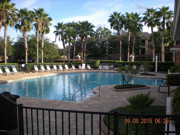 3rd image of 7801 Point Meadows Dr Unit 3105