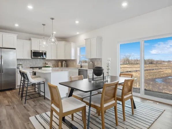 1693 Upper 143rd St E, Rosemount, MN 55068