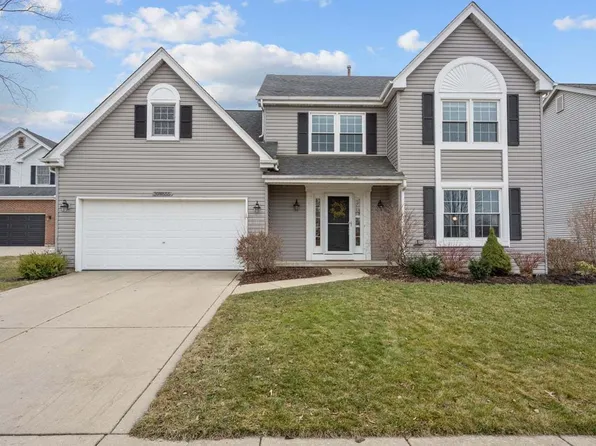 39W655 Terney Sq, Geneva, IL 60134