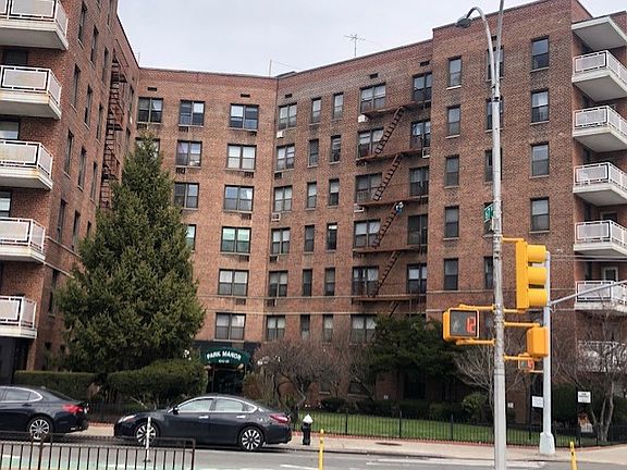 2nd image of 10025 Queens Blvd APT 4EE