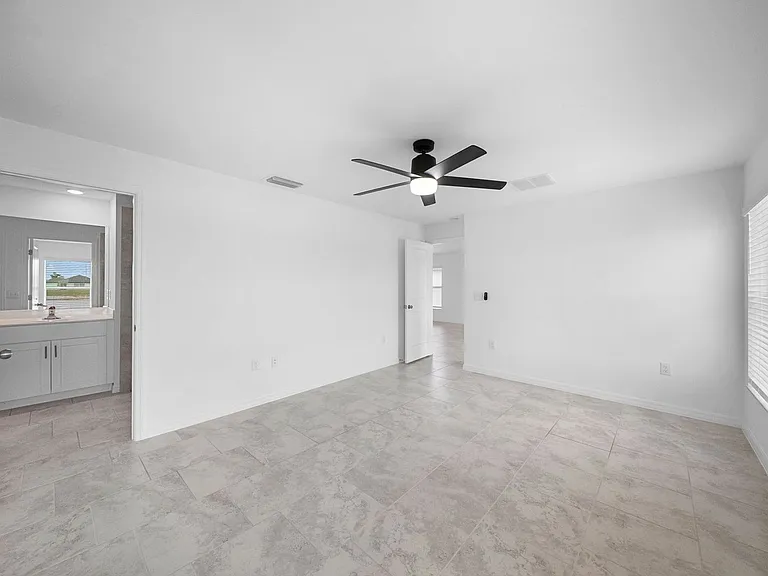 4216 Villa Rapallo Way — Photo 14