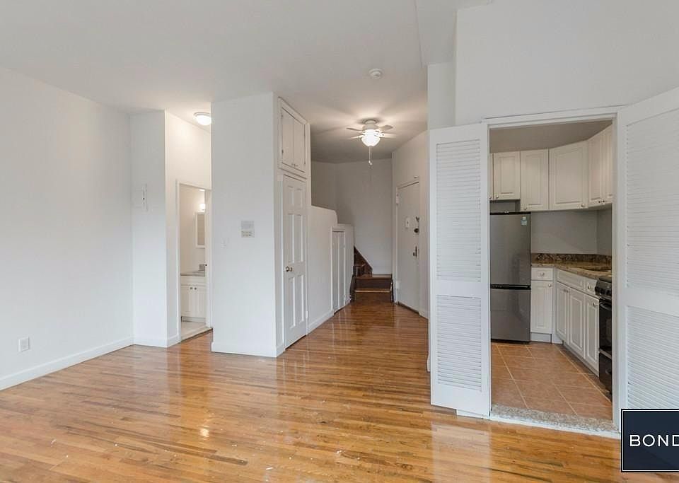 2nd image of 399 E 78th St APT 5B