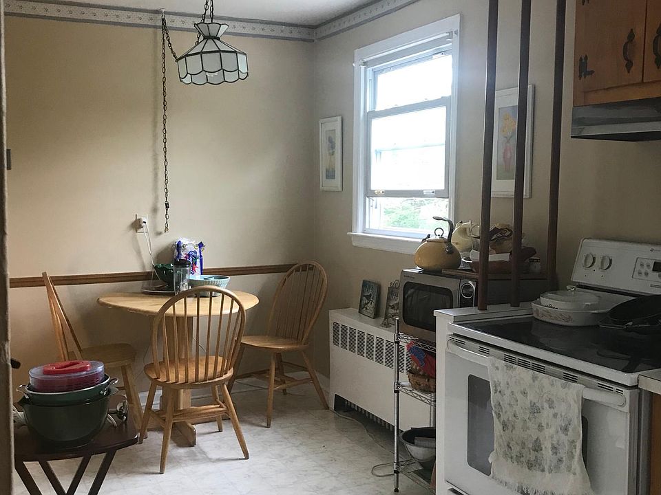1st image of 534 Stone Avenue # Second Floor