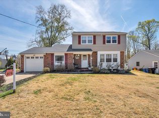 626 Fay Ann Dr, Blackwood, NJ 08012