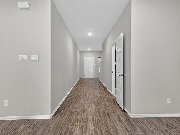 4th image of 3348 Duncan Way