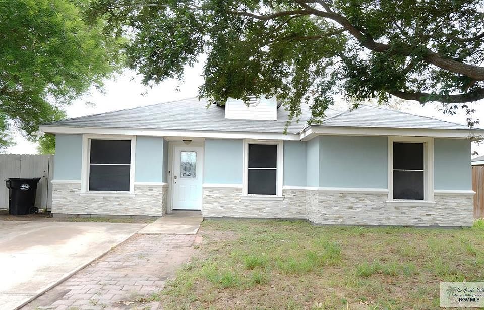 1st image of 4014 Aggassi Dr