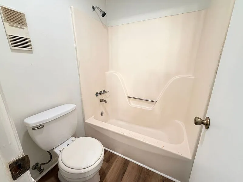 2 bed, 2.0 bath, 1268 sqft, $1,250 — Photo 3