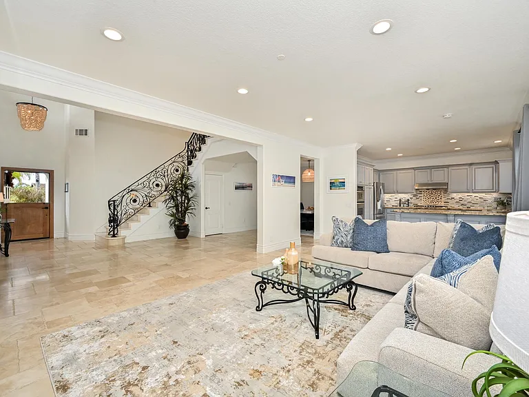 32732 Camaron — Photo 14