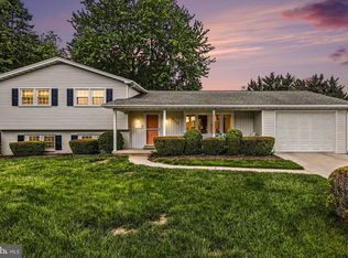 410 Clearview Rd, Hanover, PA 17331